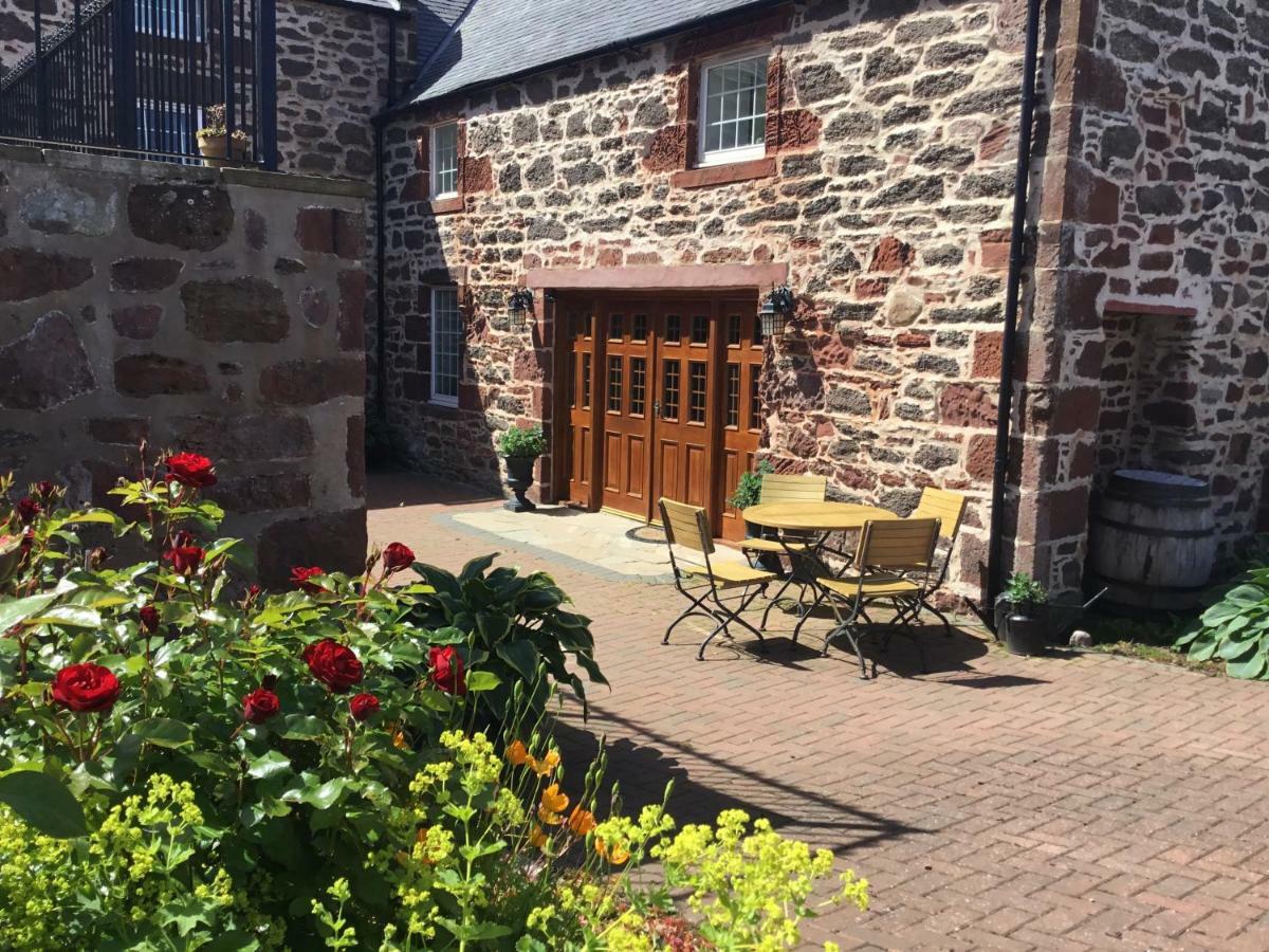 Mill Of Nethermill Holidays Pennan Экстерьер фото